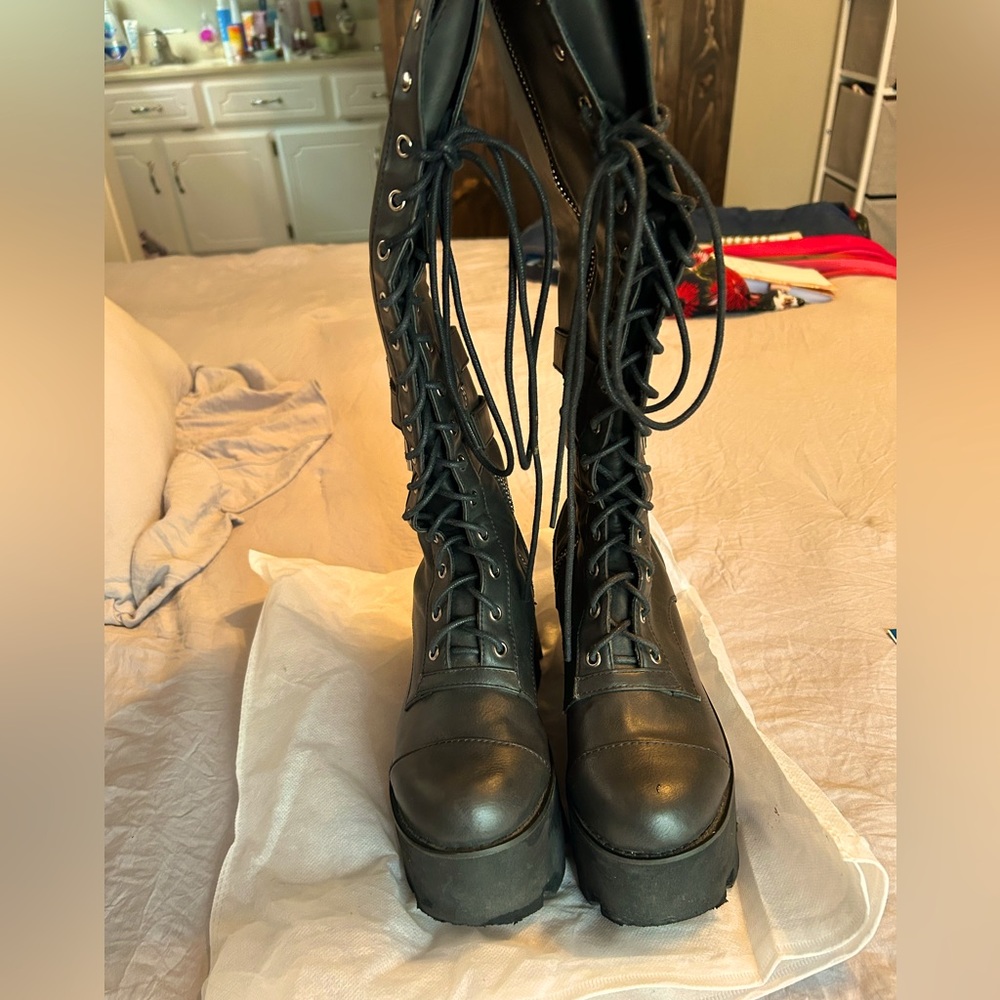 Faux leather platform black boots